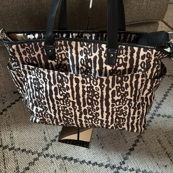 Gently Loved Coach Large Getaway Ocelot Print Nylon Diaper /Weekender Tote Bag - Picture 5 of 12